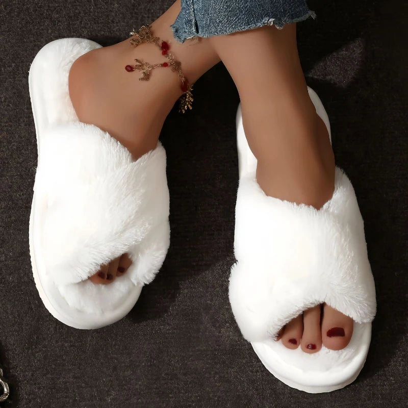 The Crossover Cruelty-Free Fur Slide