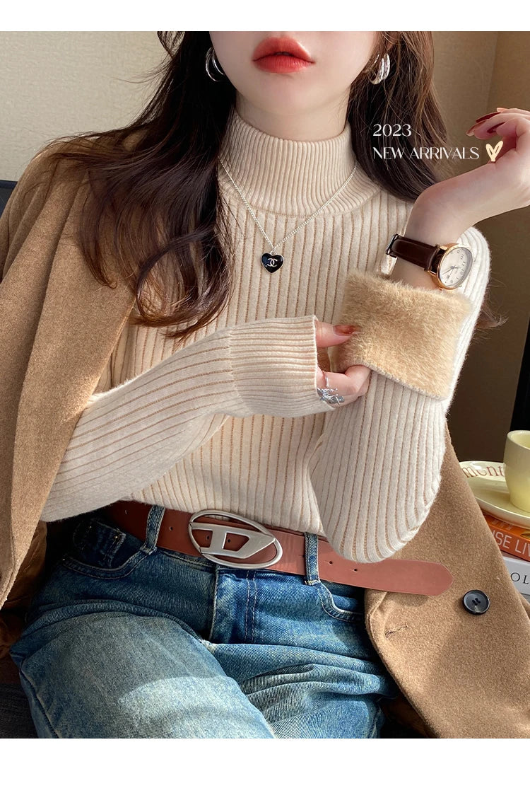 The Lined Knit Turtleneck
