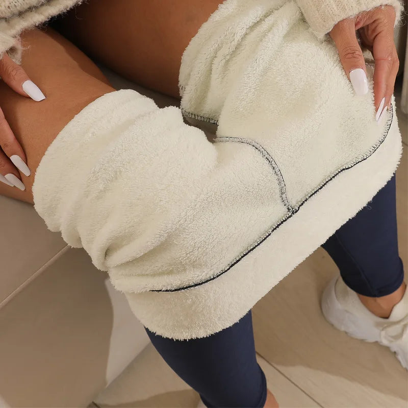 The Fleece-Lined Sculpting Leggings — product view 7