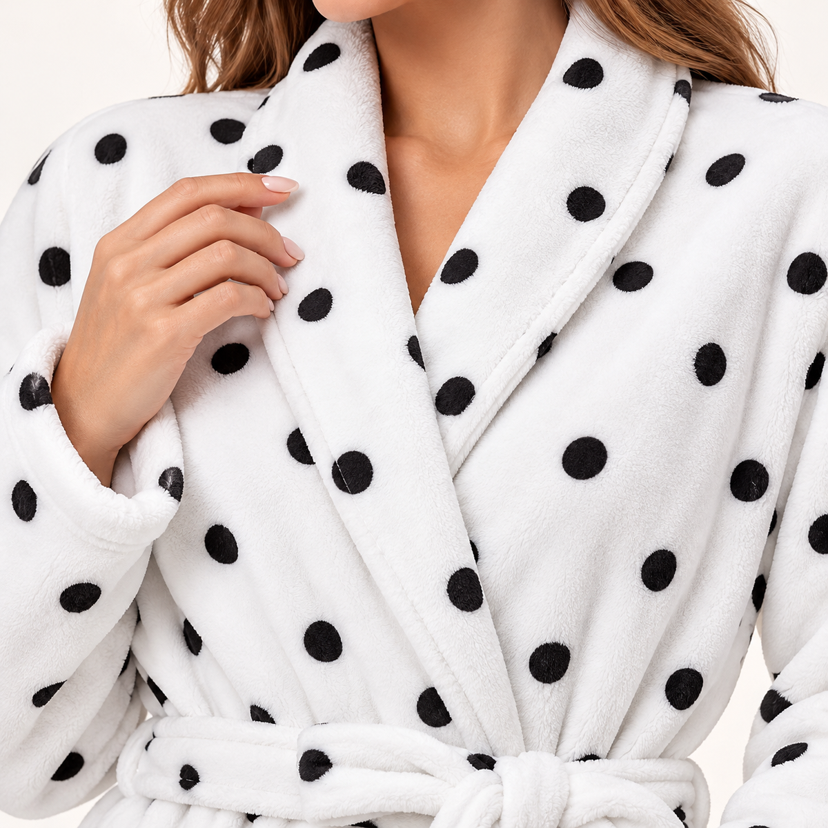 The Plush Fleece Shawl-Collar Robe — fleece collar detail