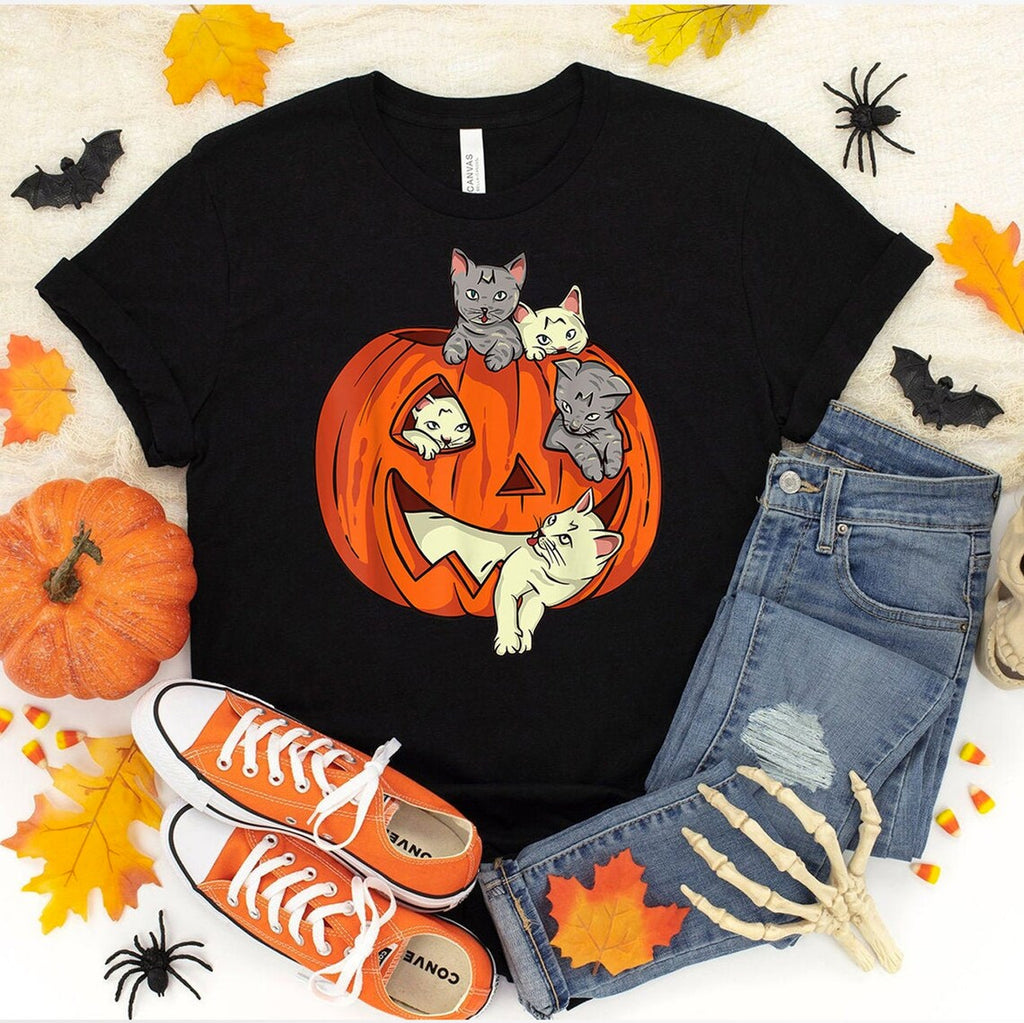 Pumpkin Cat T-shirt included in the outfit duo